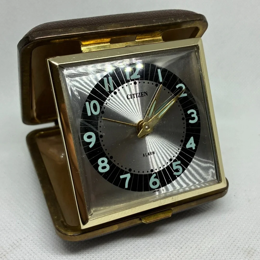 Vintage Citizen Travel Clock 2 Jewels Mechanical Wind-Up Brown Case